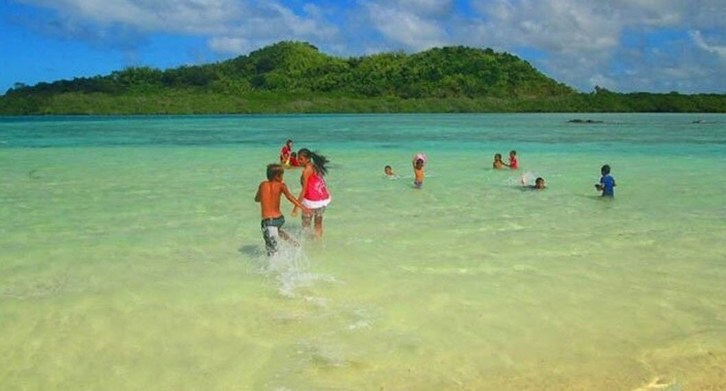 Calampuan Island Beach Campsite, Dumaran, Philippines, Philippines